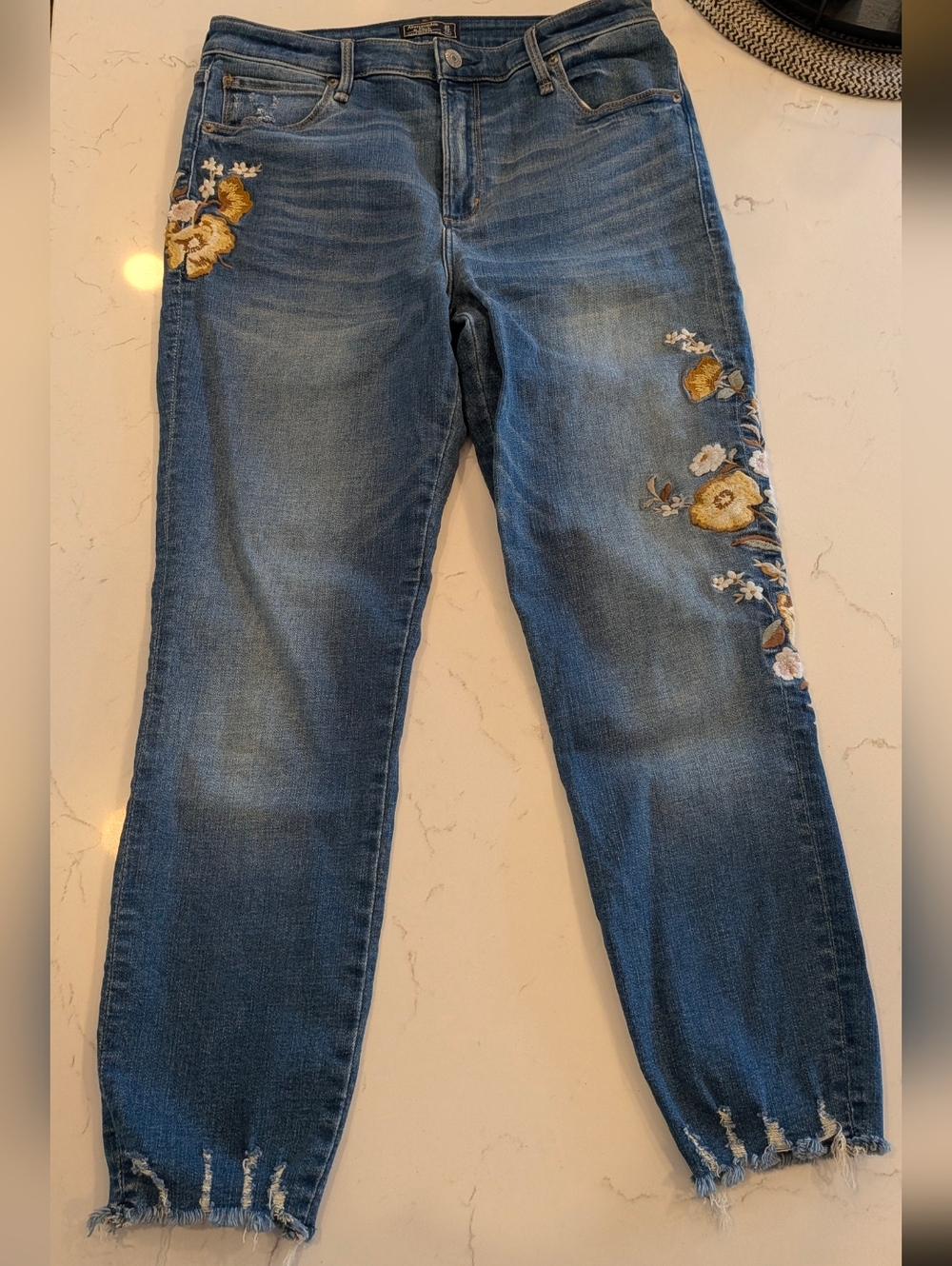 Abercrombie & Fitch  Blue High-Rise Jeans with Yellow Floral Embroidery Size 12
